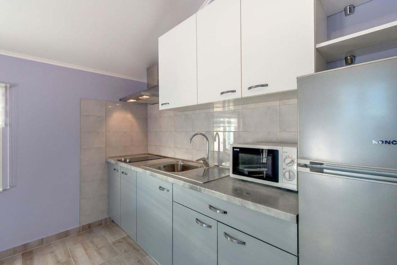 Apartman Leon & Rent A Quad Mali Losinj Exterior photo